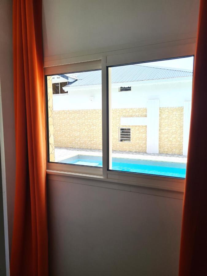 Domaine De Bas-Vent Apartment Deshaies Luaran gambar